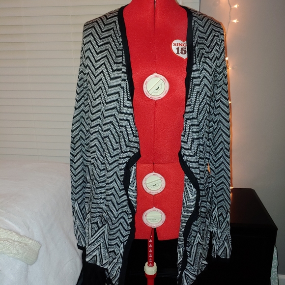 Bundle!!! - Picture 6 of 6